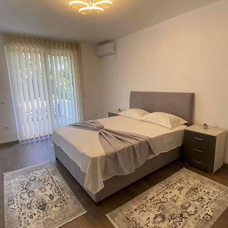 Hotel Casa Gazi à Ulcinj Extérieur photo