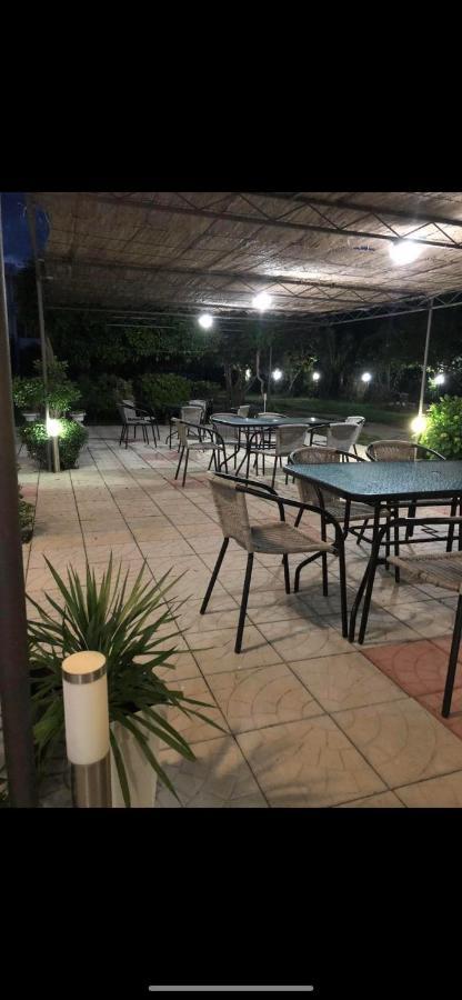 Hotel Casa Gazi à Ulcinj Extérieur photo